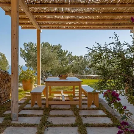 Casa Riza - Authentic Cretan Hospitality