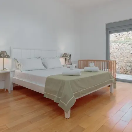 Casa Riza - Authentic Cretan Hospitality * Ierápetra